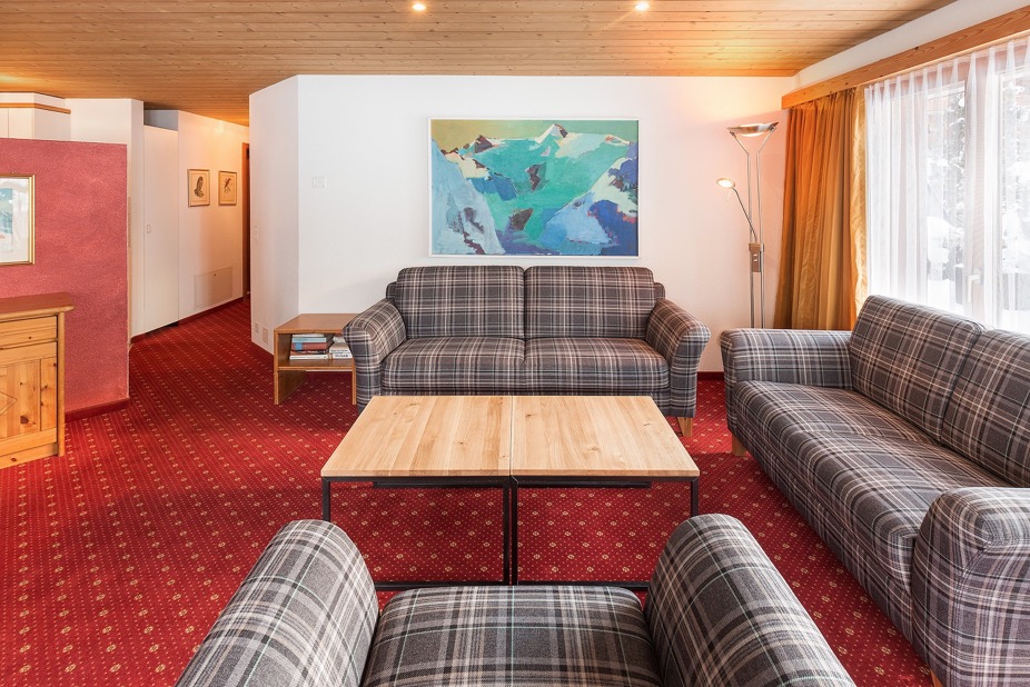 C013: Wohnzimmer