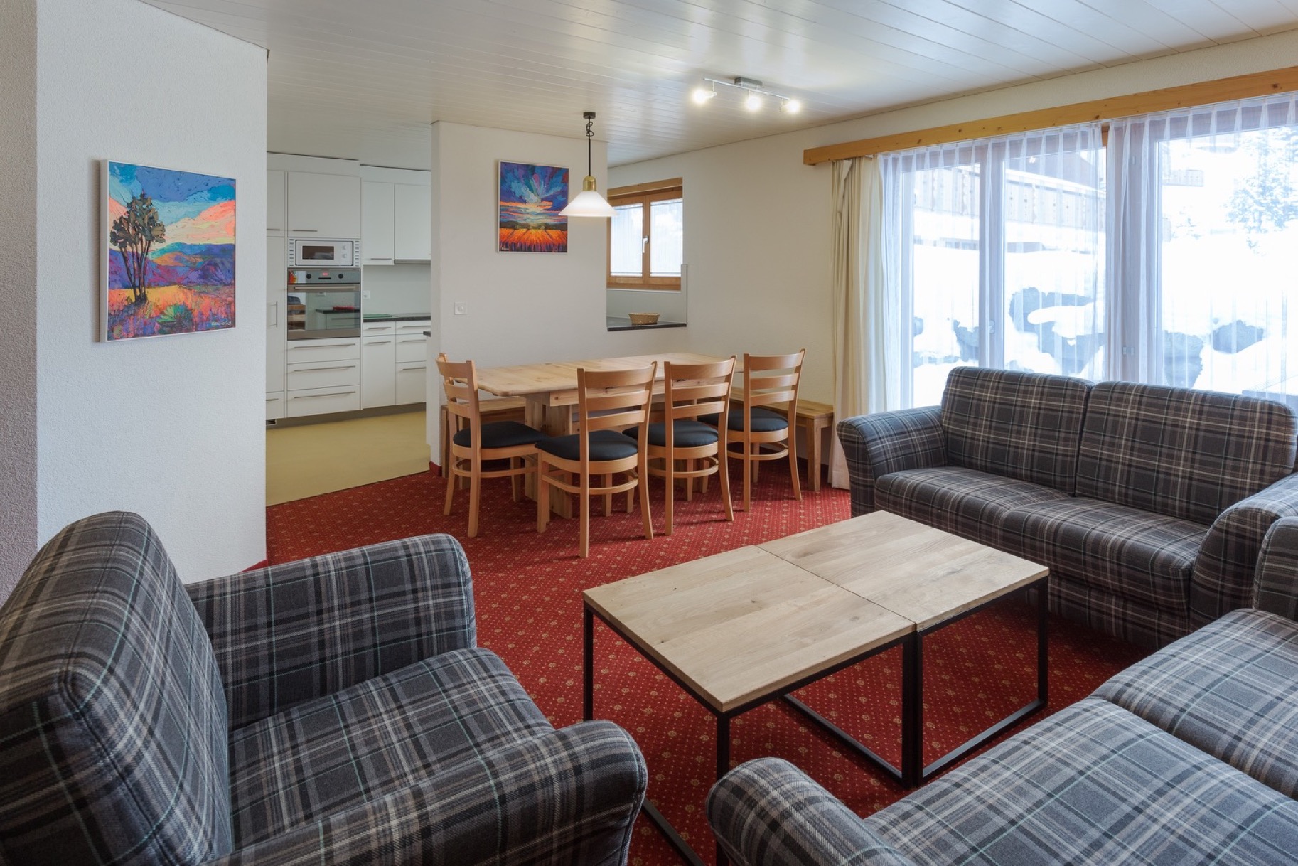 C015/C016: living-room