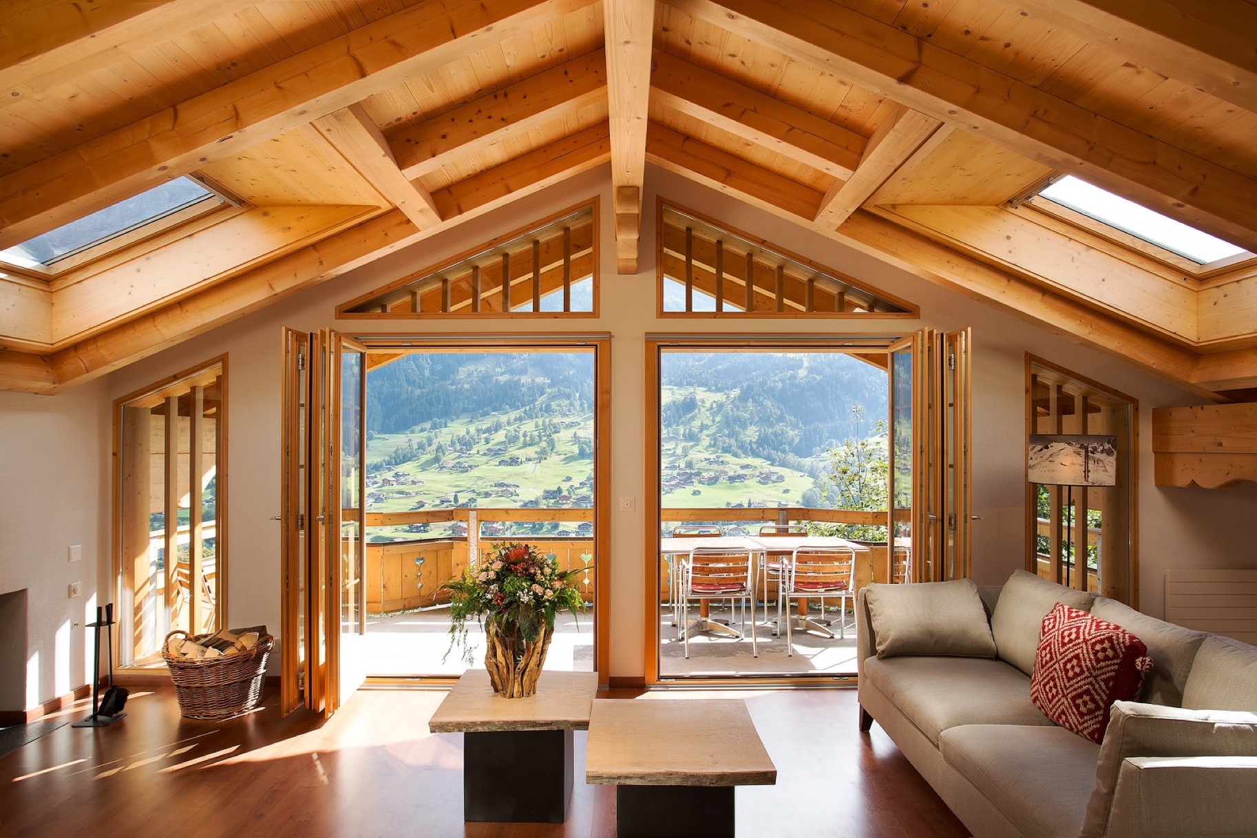 Tuffstein: living-room